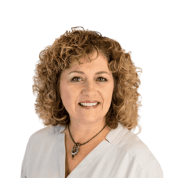 Christy Watz
